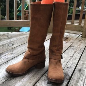 Steve Madden Tan Heeled Boots